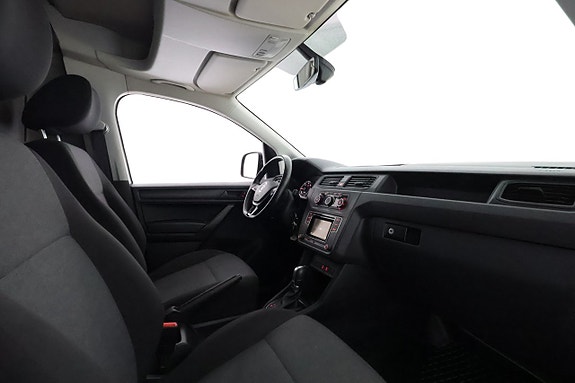 Volkswagen Caddy Maxi 12 of 24