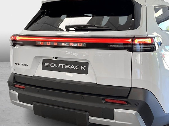 Subaru E-Outback 15 of 16