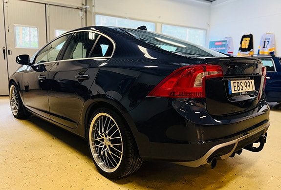 Volvo S60 5 of 5