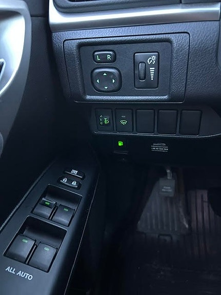 Lexus CT200h 21 of 22