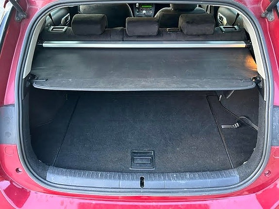 Lexus CT200h 12 of 22