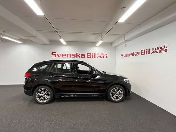 BMW X1 9 of 25