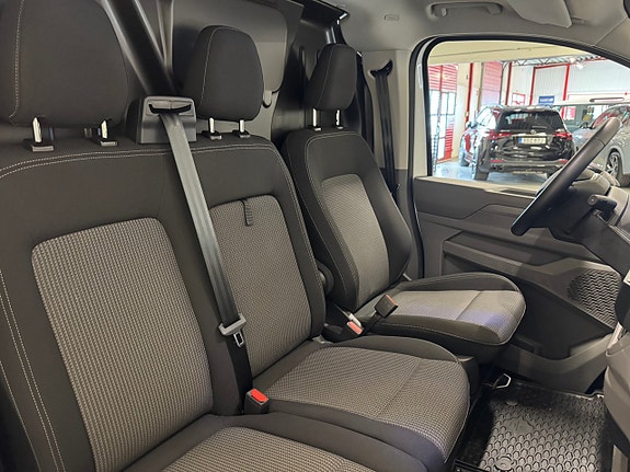 Volkswagen Transporter 14 of 19