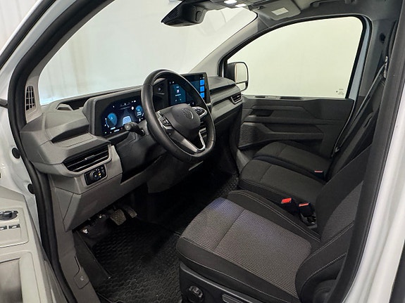 Volkswagen Transporter 4 of 5