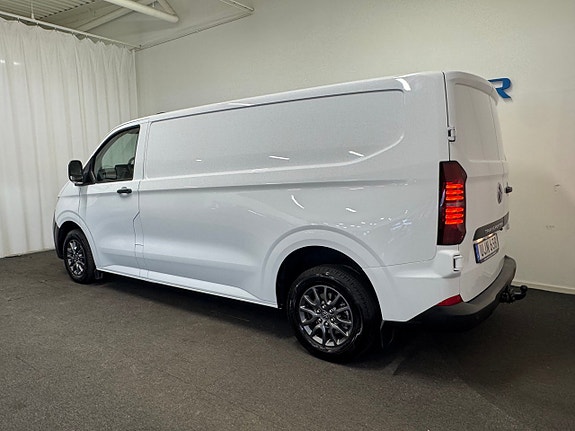 Volkswagen Transporter 3 of 5