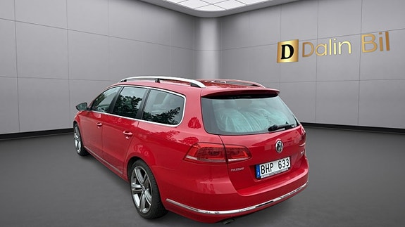 Volkswagen Passat 3 of 5