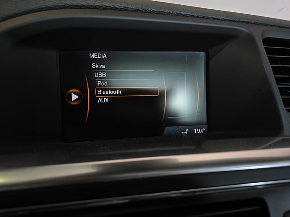 Volvo S60 17 of 19