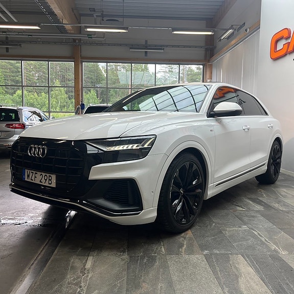 Audi Q8 4 of 15