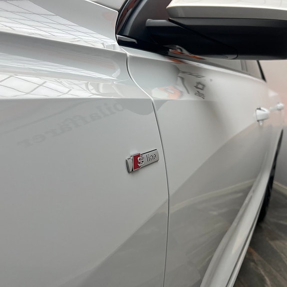 Audi Q8 7 of 15