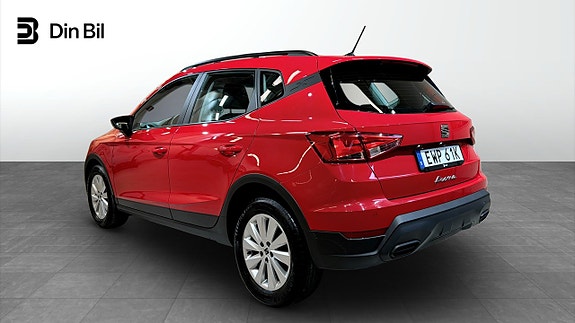 Seat Arona 3 of 5