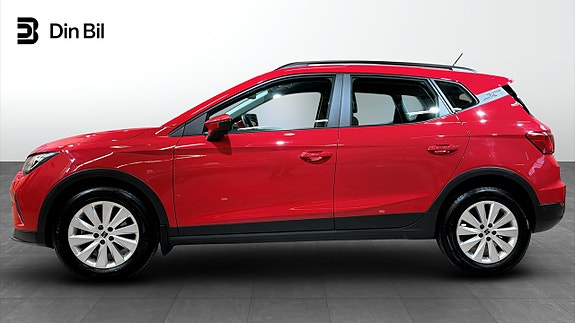 Seat Arona 2 of 5