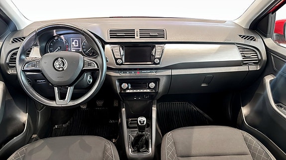Skoda Fabia 10 of 13