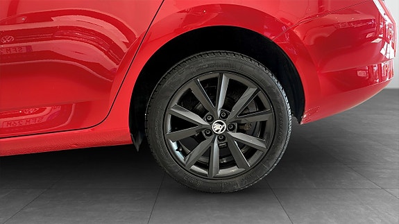 Skoda Fabia 6 of 13