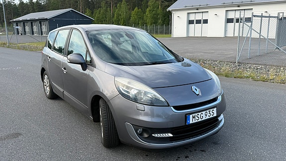 Renault Grand Scenic III 8 of 12