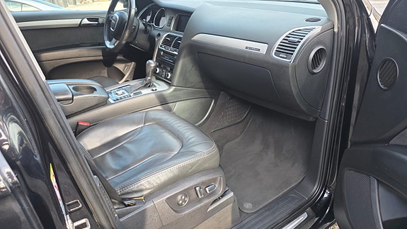 Audi Q7 5 of 5