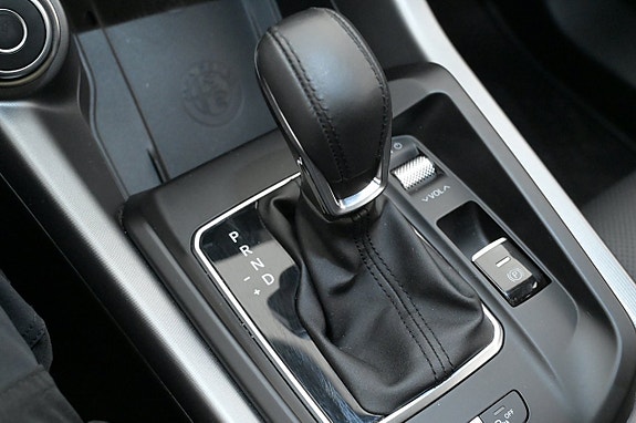 Alfa Romeo Tonale 23 of 27