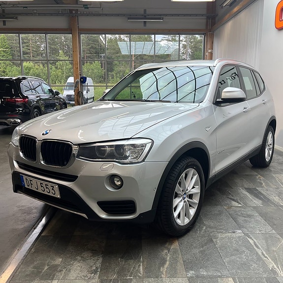 BMW X3 5 of 12