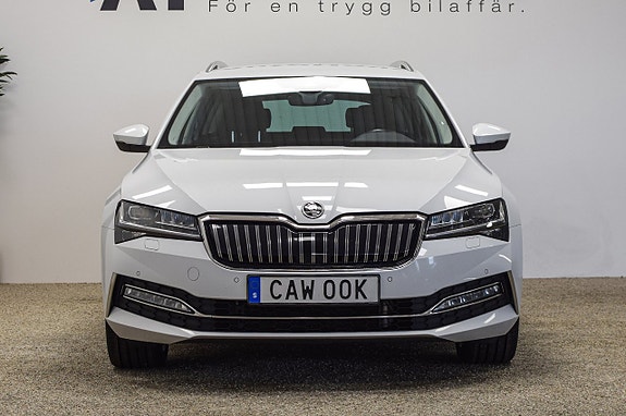Skoda Superb 4 of 5
