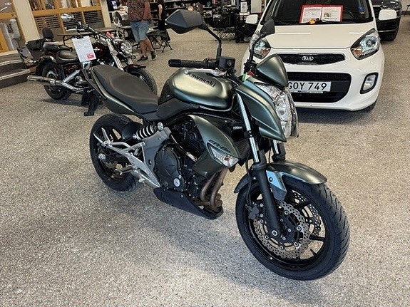 Kawasaki Ninja ER-6n 0.65 4 of 6