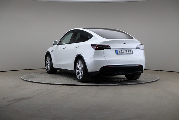Tesla Model Y 2 of 5