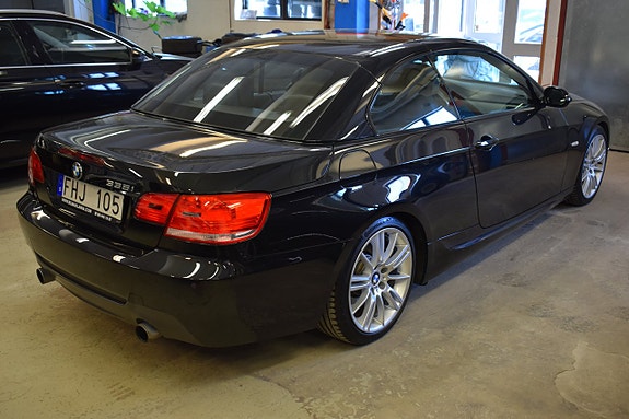 BMW 335i 5 of 17