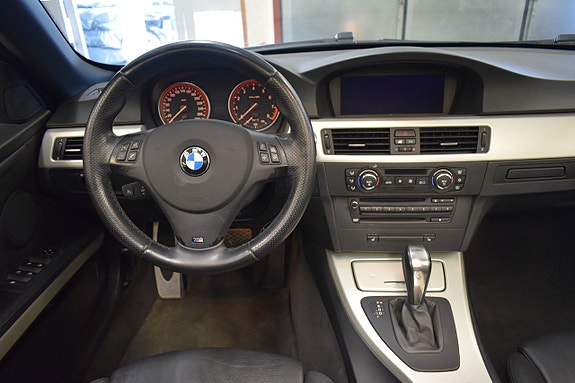 BMW 335i 10 of 17