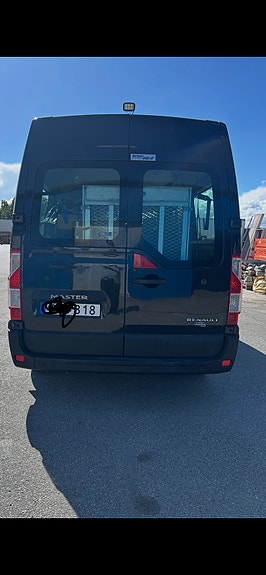 Renault Master III T39 2 of 5