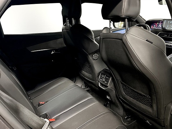 Peugeot 3008 15 of 19