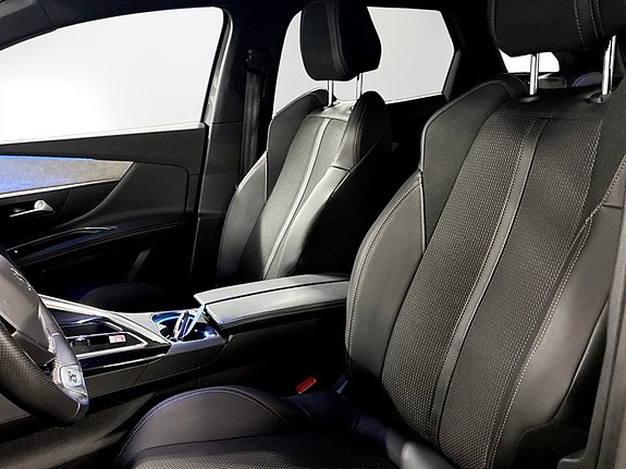 Peugeot 3008 5 of 5