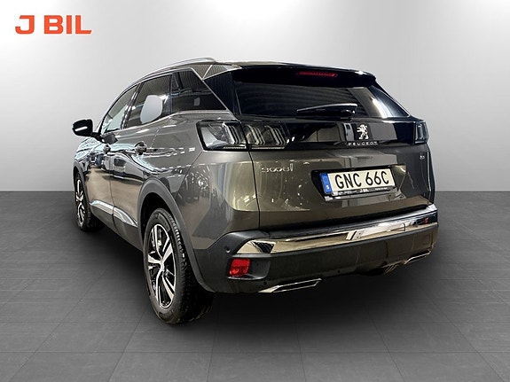 Peugeot 3008 3 of 5