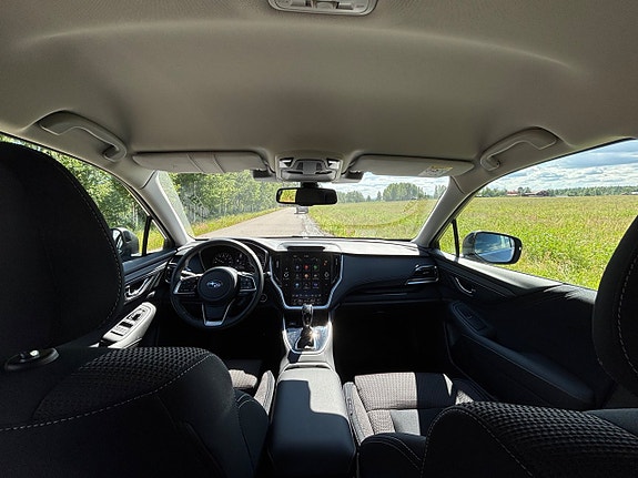 Subaru Outback 14 of 19