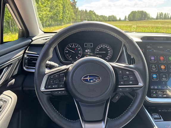 Subaru Outback 15 of 19