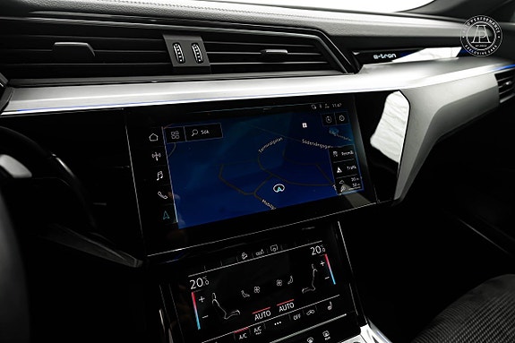 Audi e-tron Sportback 10 of 11