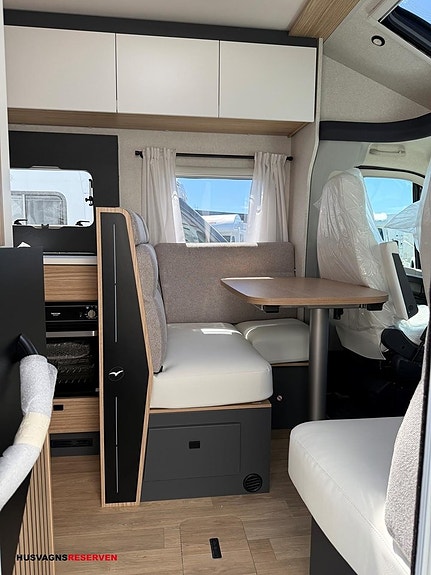 Pilote P 690 GJ Expression 9 of 23