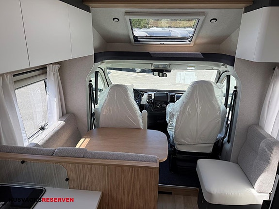 Pilote P 690 GJ Expression 14 of 23