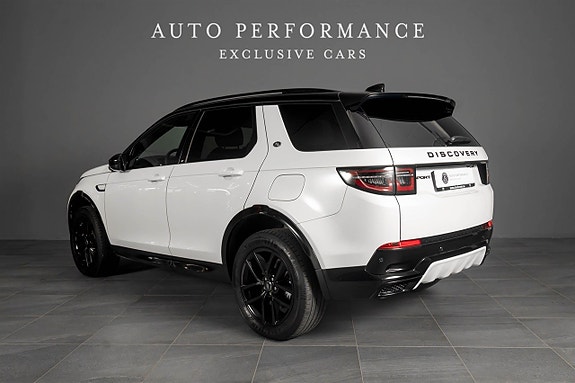Land Rover Discovery Sport 2 of 5