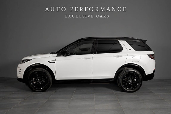 Land Rover Discovery Sport 3 of 5