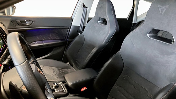 Cupra Ateca 8 of 12