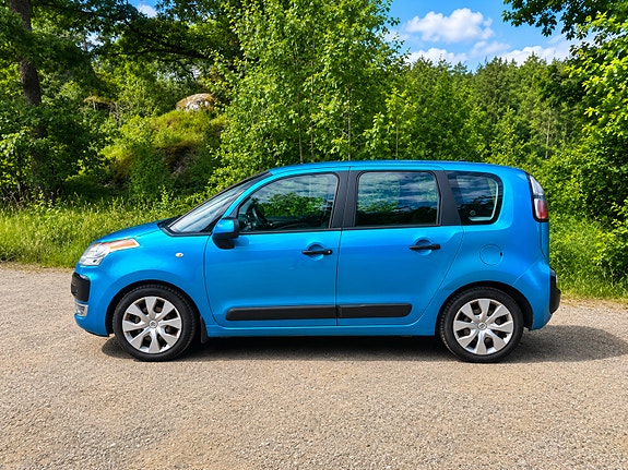 Citroen C3 Picasso 2 of 5