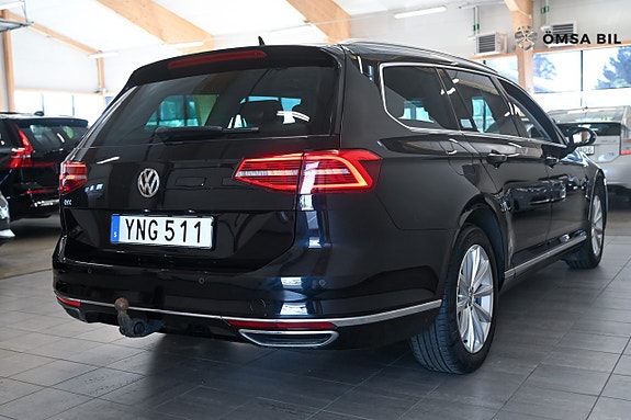 Volkswagen Passat 4 of 5