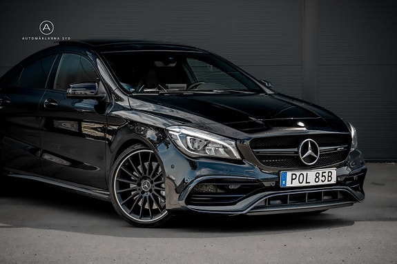 Mercedes-Benz AMG GT Black Series 5 of 5
