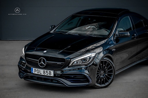 Mercedes-Benz AMG GT Black Series 3 of 5