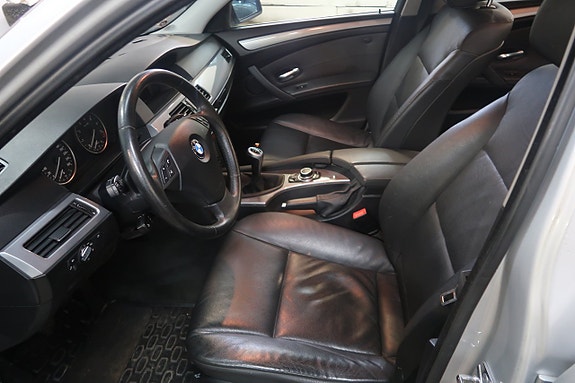 BMW 520i 10 of 19