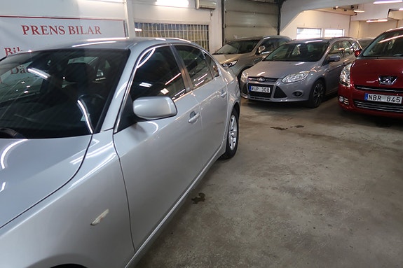 BMW 520i 5 of 5