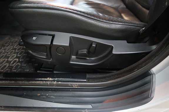BMW 520i 13 of 19
