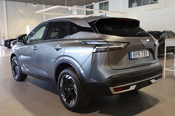 Nissan Qashqai 3 of 27