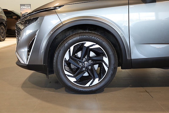 Nissan Qashqai 7 of 27