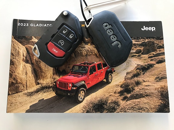 Jeep Gladiator 27 of 27