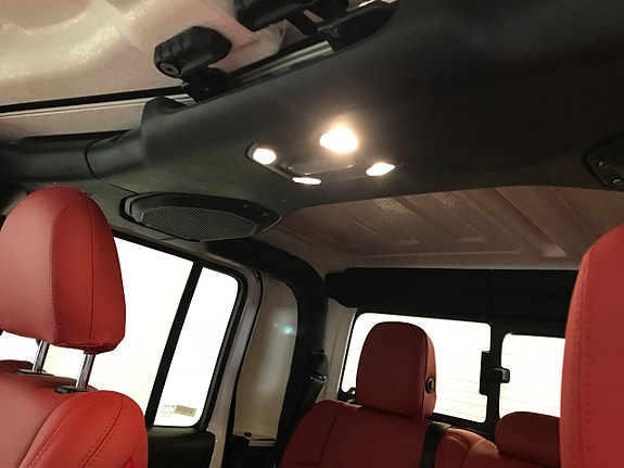 Jeep Gladiator 26 of 27