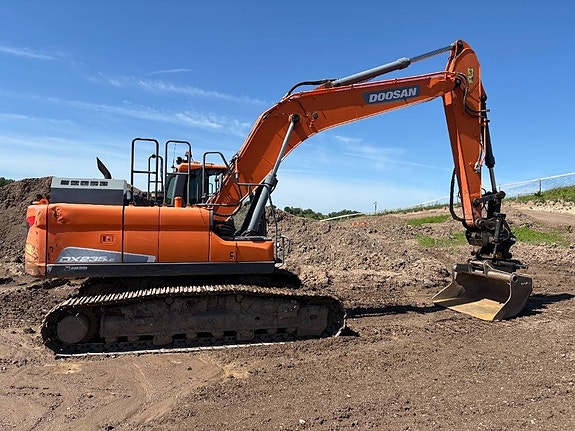 Doosan DX 235 LC-5 6 of 22